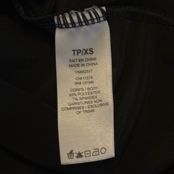 2/$30 Dynamite Black Long Sleeved Blouse Size XS - Picture 7 of 7